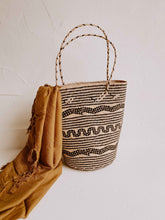 Load image into Gallery viewer, Praya Day Bag
