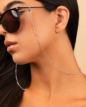 Load image into Gallery viewer, Delicate Textured Station Sunglass Chain
