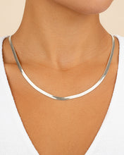 Load image into Gallery viewer, Herringbone Chain Necklace
