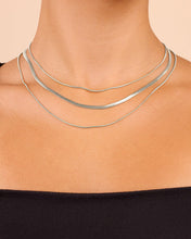 Load image into Gallery viewer, Everly Layered Herringbone Chain Necklace
