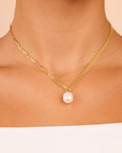 Load image into Gallery viewer, River Pearl Drop Chain Necklace
