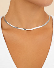 Load image into Gallery viewer, Herringbone Chain Necklace
