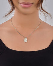 Load image into Gallery viewer, Engraved Garden Pendant
