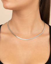 Load image into Gallery viewer, Bentley Chain Necklace

