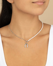 Load image into Gallery viewer, Elva Pearl CZ Horseshoe Necklace
