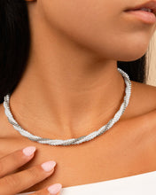 Load image into Gallery viewer, Patti Twisted Pearl Necklace
