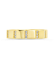 Load image into Gallery viewer, Sterling Silver Bradley CZ Ring
