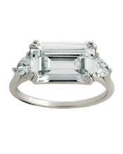 Load image into Gallery viewer, Sterling Silver Emerald &amp; Trillion Ring
