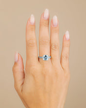 Load image into Gallery viewer, Sterling Silver Asscher Baguette Ring
