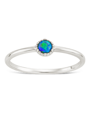 Load image into Gallery viewer, Sterling Silver Green Opal Solitaire Ring
