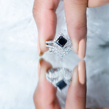 Load image into Gallery viewer, 0.5 Carat Black Onyx and Moissanite Statement Wedding Ring Set
