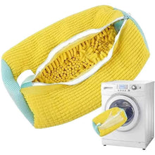 Load image into Gallery viewer, Fluffy Fiber Shoe Washing Bag 360° Surround Cleaning Reusable Durable Machine-Washable Laundry Bag with Zipper Closure (1pc)
