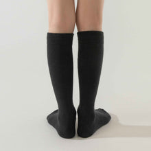 Load image into Gallery viewer, Lairos Premium Solids - Black
