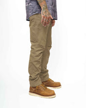Load image into Gallery viewer, Trailblazer Taper Fit Pants - Coyote
