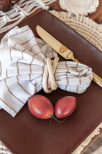Load image into Gallery viewer, Cotton Macrame Napkins and Rings Set of 6
