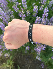 Load image into Gallery viewer, WWJD Bracelet - DON GREAT
