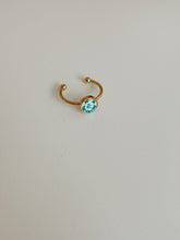 Load image into Gallery viewer, Wildflower Gold Ring
