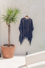 Load image into Gallery viewer, Abstract Kimono
