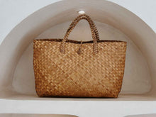 Load image into Gallery viewer, Isla Woven Purse
