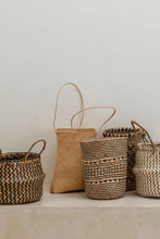 Load image into Gallery viewer, Praya Basket

