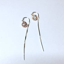 Load image into Gallery viewer, Rhinestone “Diamond” circle thread earrings
