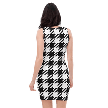 Load image into Gallery viewer, Houndstooth Fitted Dress | Black &amp; White
