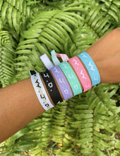 Load image into Gallery viewer, WWJD Bracelet - DON GREAT
